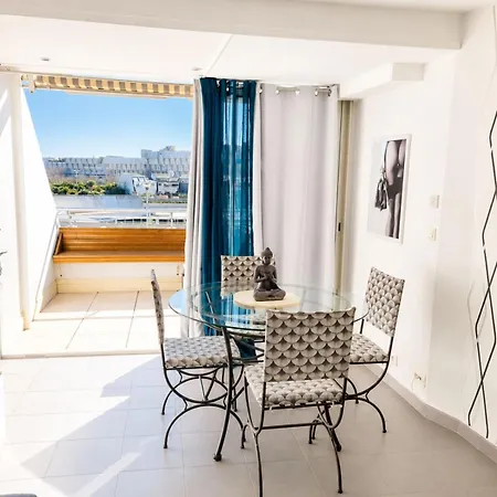 Naturiste Cap D'agde Port Ambonne 204 * アグド