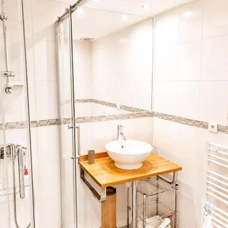 Naturiste Cap D'agde Port Ambonne 204 アパート *